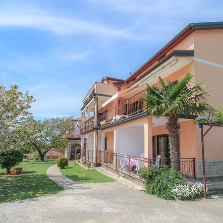 Apartments Maria Novigrad Istria Eksteriør billede