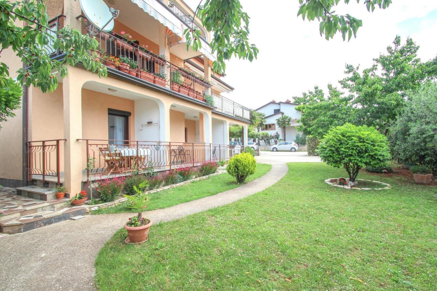 Apartments Maria Novigrad Istria Eksteriør billede