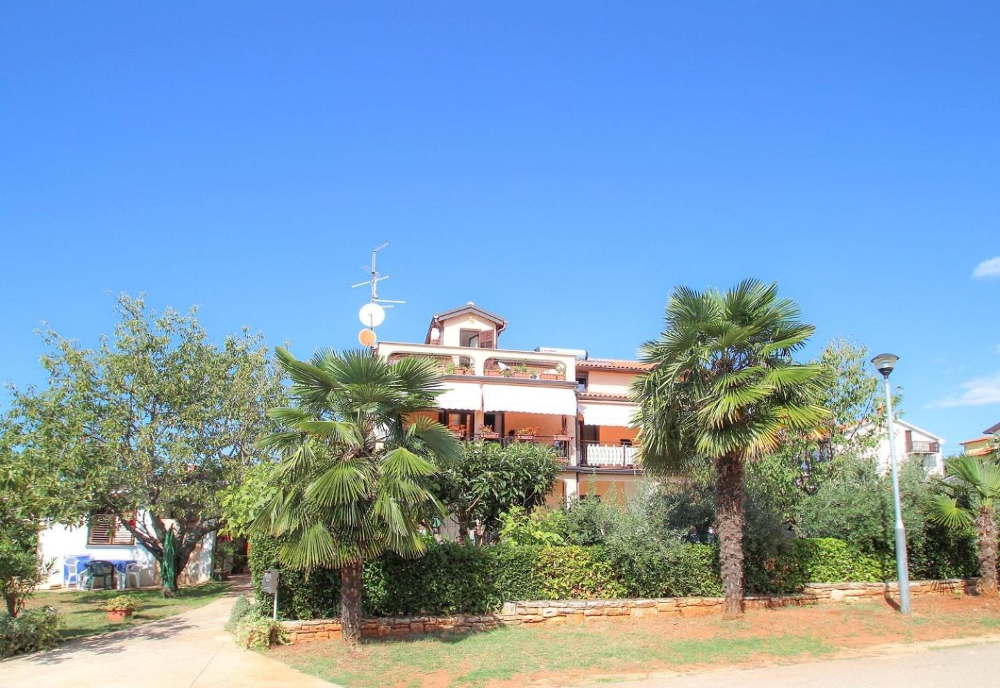 Apartments Maria Novigrad Istria Eksteriør billede